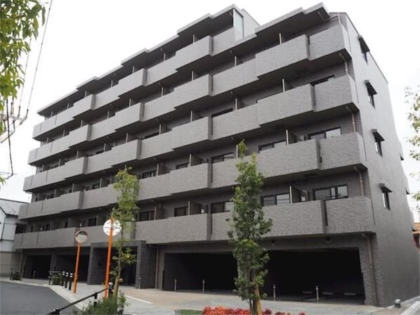 ルーブル板橋泉町壱番館の物件外観写真